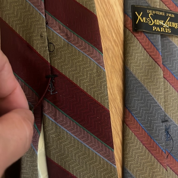 Set of YvesSaintLaurent Vintage Tie - Picture 4 of 7